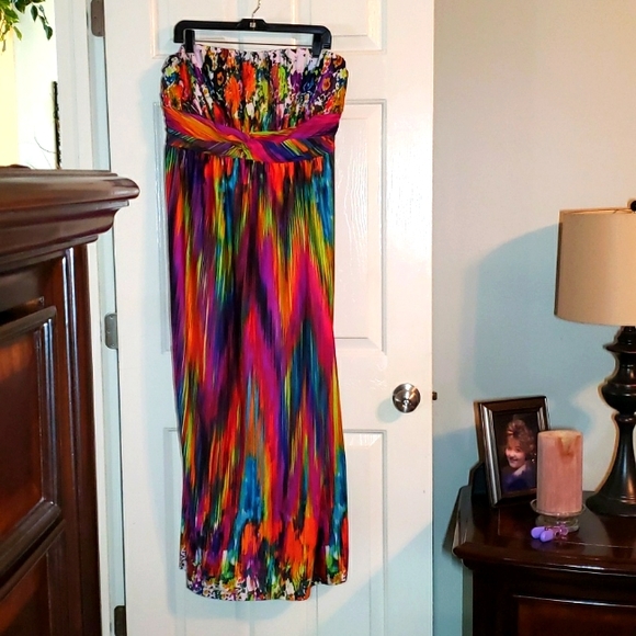 free 2 love Dresses & Skirts - 3X maxi dress